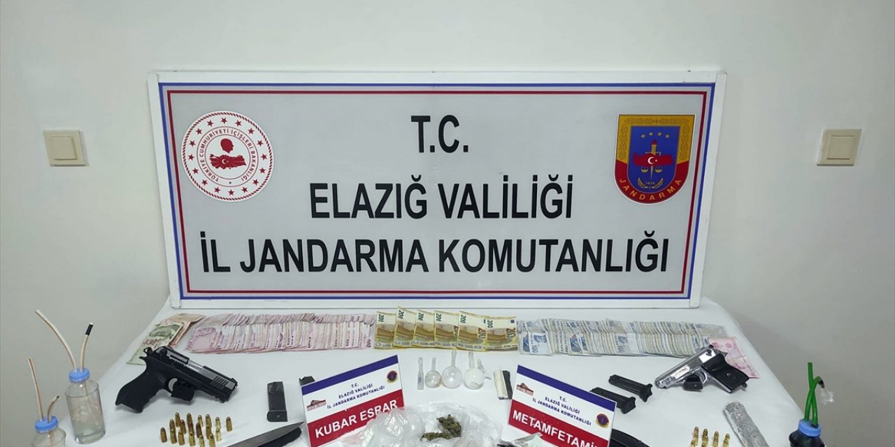 Elazığ'da uyuşturucu operasyonunda 4 zanlı tutuklandı