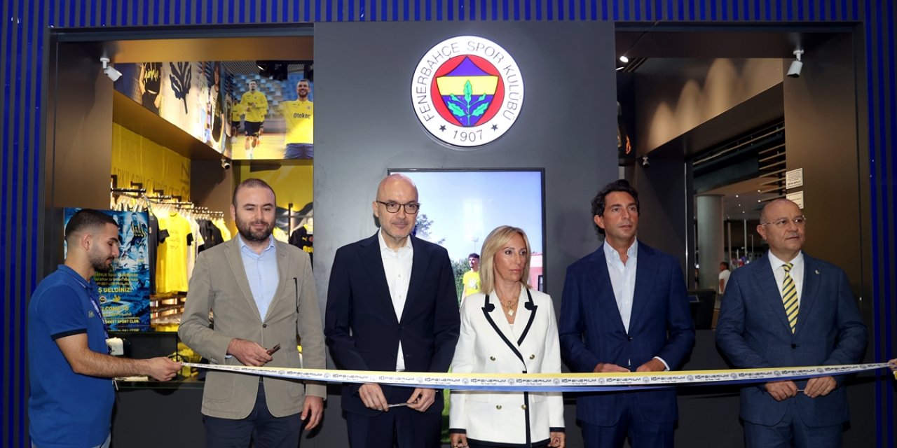 Fenerium'un yeni mağazası, İstanbul Havalimanı'nda açıldı