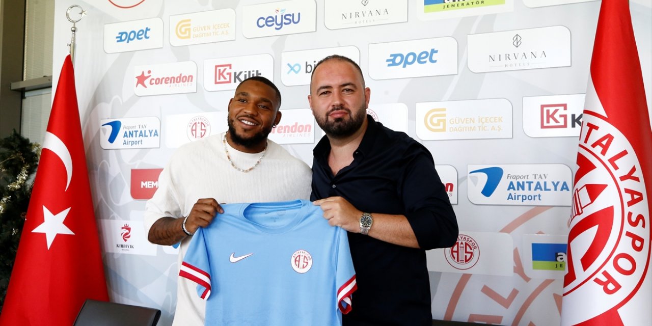 Antalyaspor, forvet oyuncusu Britt Assombalonga ile sözleşme imzaladı: