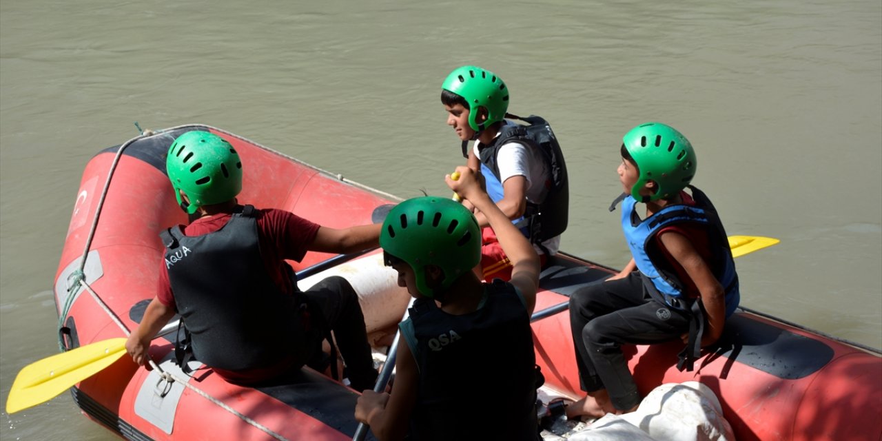 Hakkari Rafting Takımı, Türkiye Şampiyonası'na hazırlanıyor