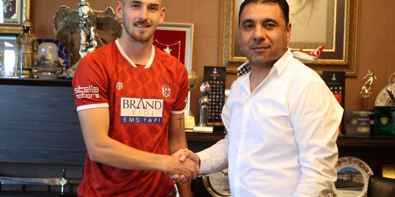 Sivasspor, Çek futbolcu Roman Kvet'i transfer etti