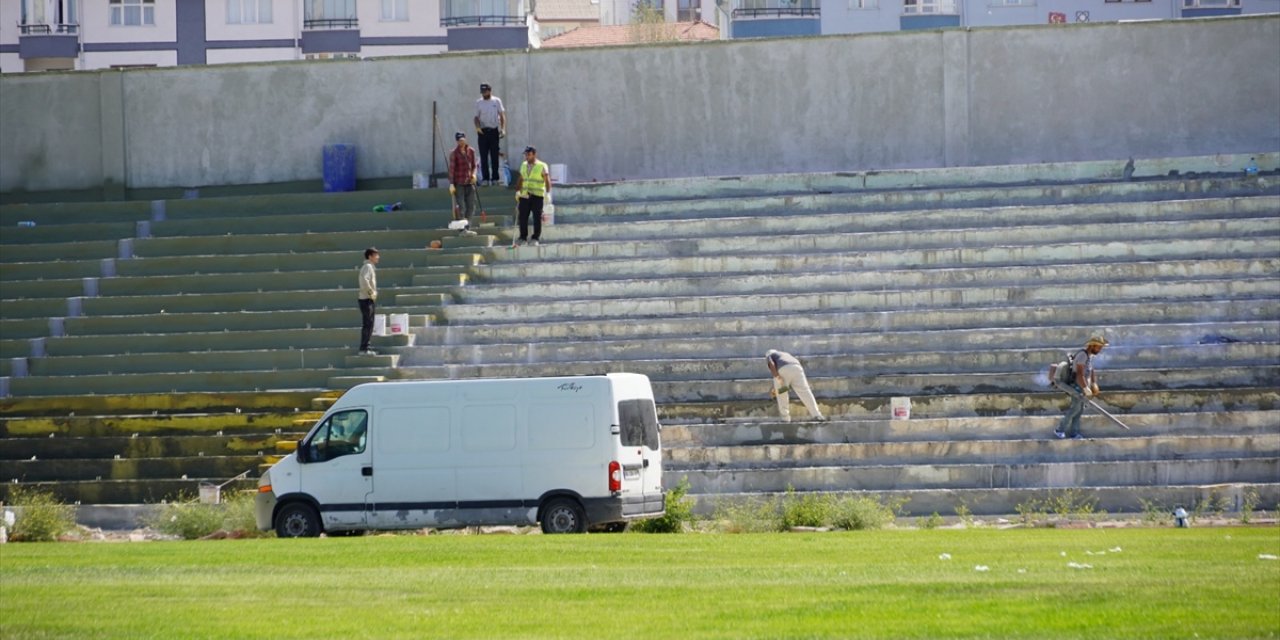 Keçiören'deki Bağlum Stadı yenileniyor