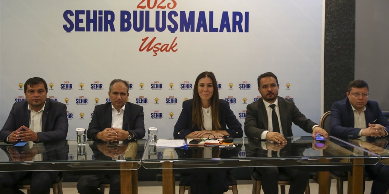 AK Parti Genel Başkan Yardımcısı Karaaslan Uşak'ta konuştu: