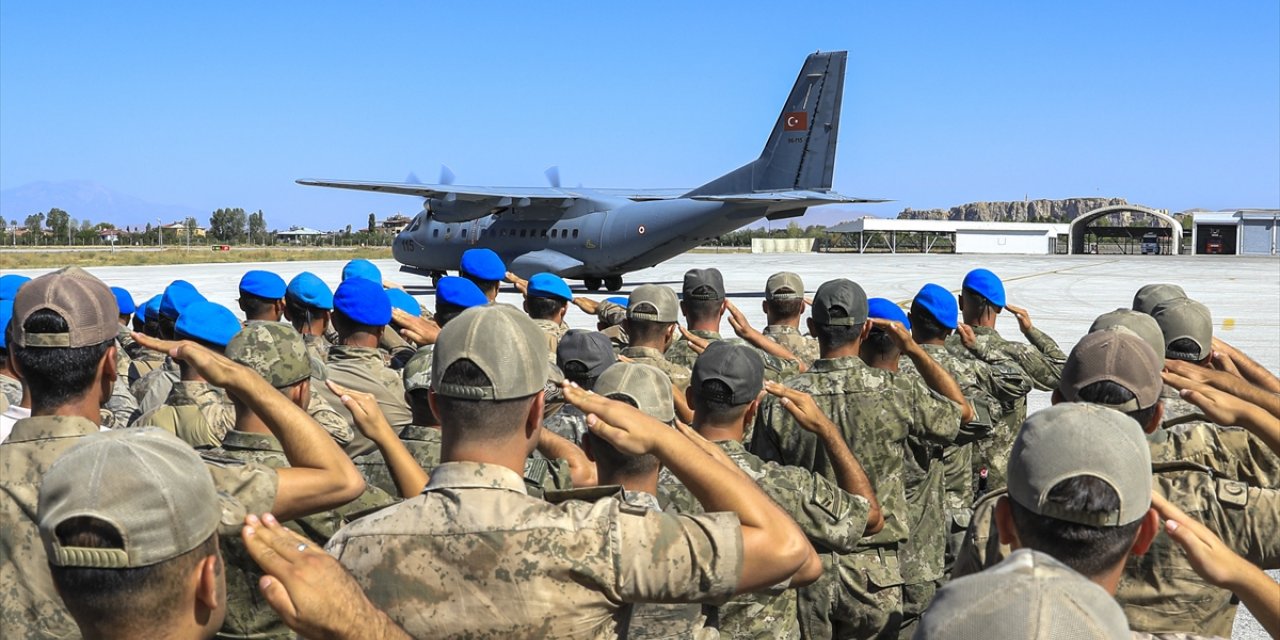 Van'da şehit asker için tören düzenlendi