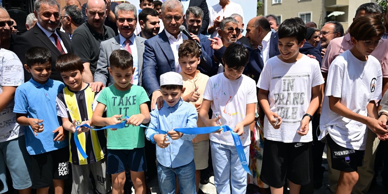 Üsküdar'da yapımı tamamlanan cami ve aile sağlığı merkezi açıldı