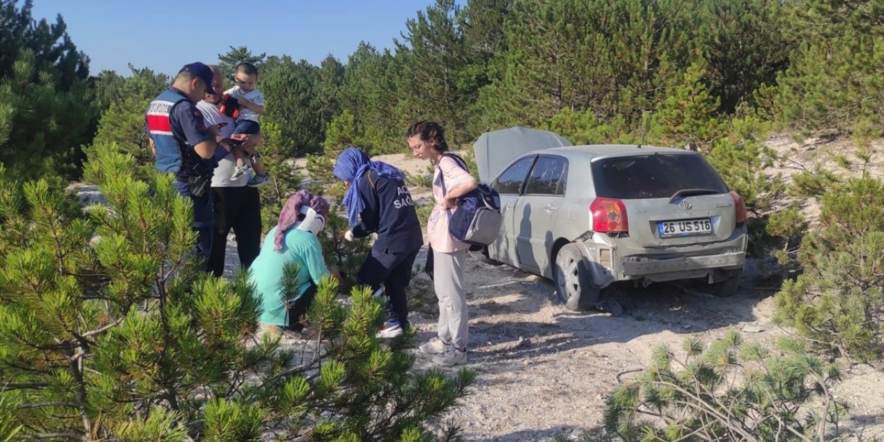 Kütahya'daki trafik kazasında 6 kişi yaralandı