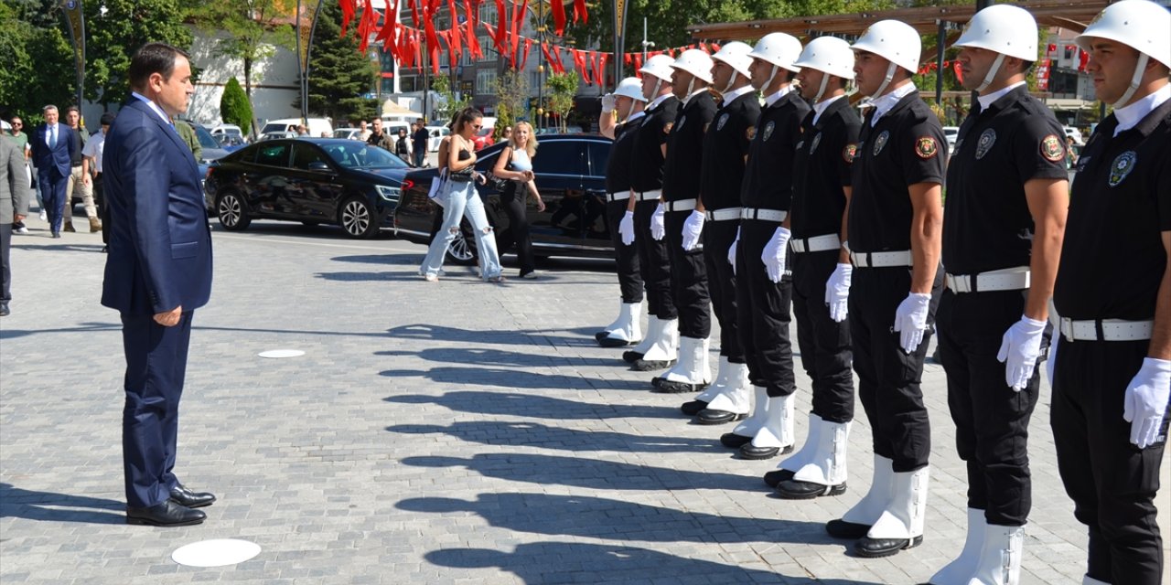 Kütahya Valisi Musa Işın görevine başladı