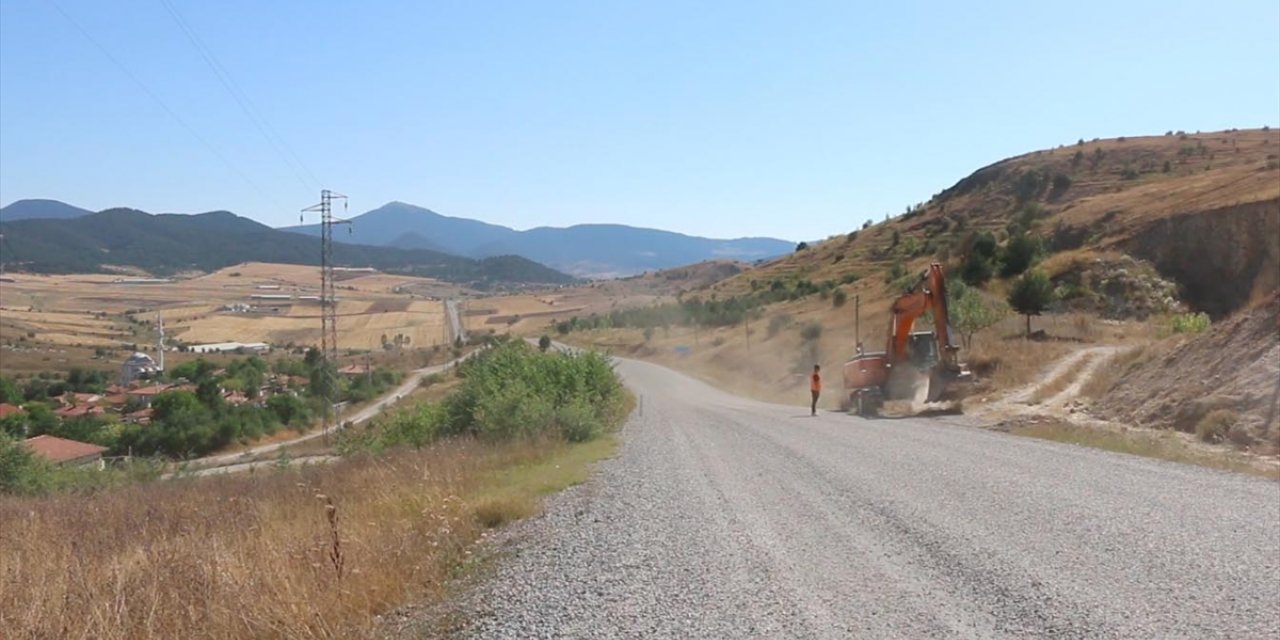 Çerkeş-Kızılcahamam arasında yaşanan trafik kazaları nedeniyle yolun düzeltilmesi istendi