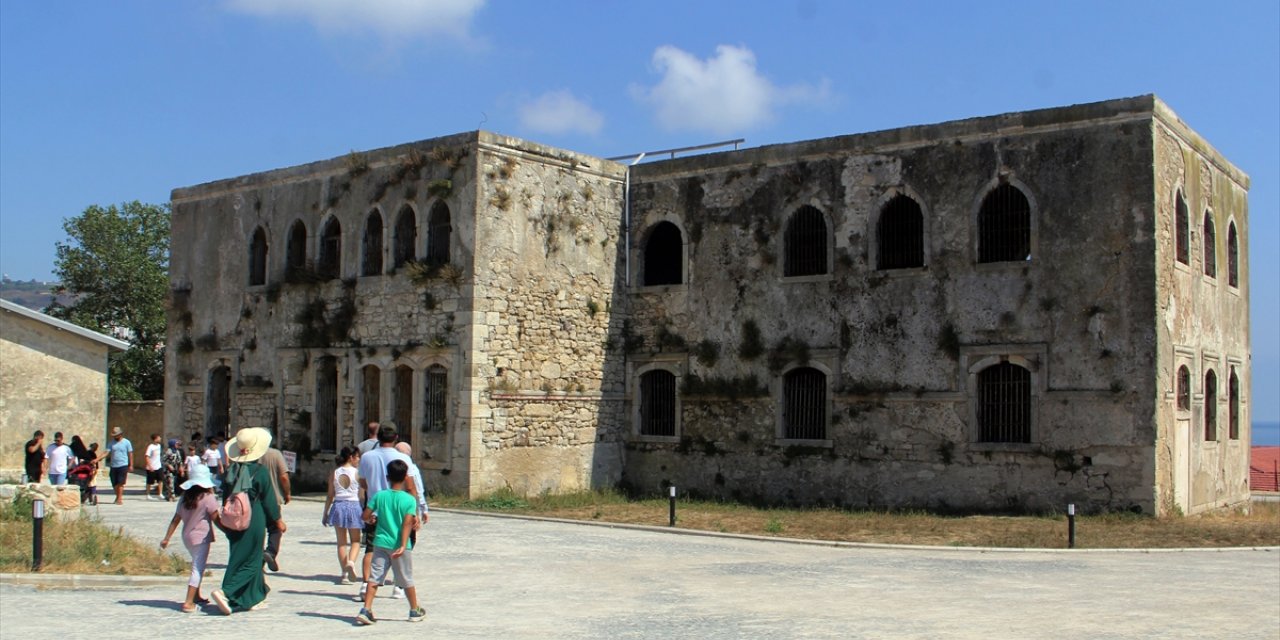 Sinop Tarihi Cezaevi ve Müzesi kenti ziyaret edenlerin ilk durağı