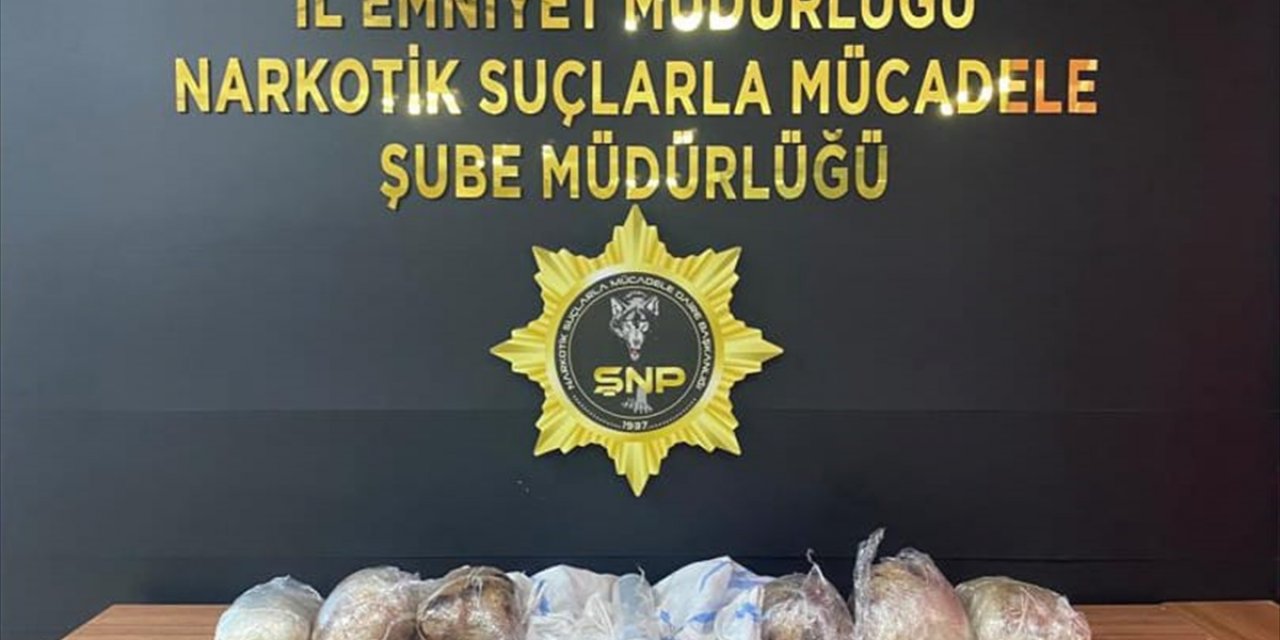 Şanlıurfa'da 8 kilo 800 gram sentetik uyuşturucu ele geçirildi