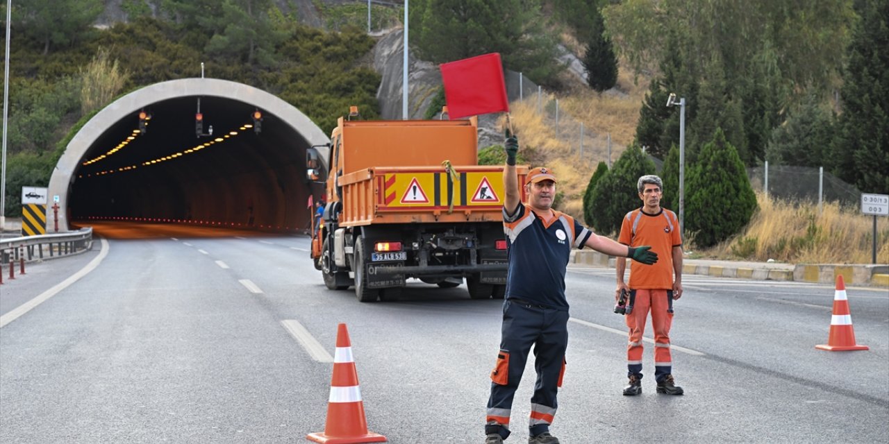 İzmir'de tünelde yangın tatbikatı yapıldı