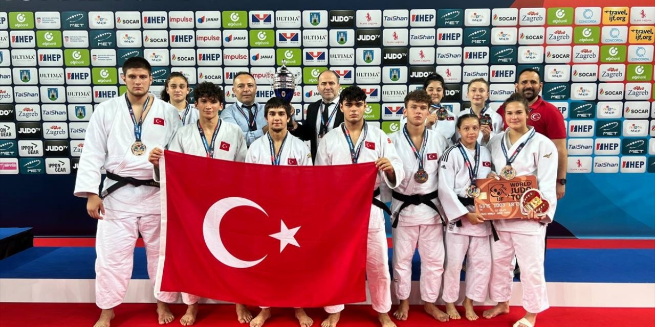 Ümit Milli Judo Karma Takımı, Dünya Şampiyonası'nda bronz madalya kazandı