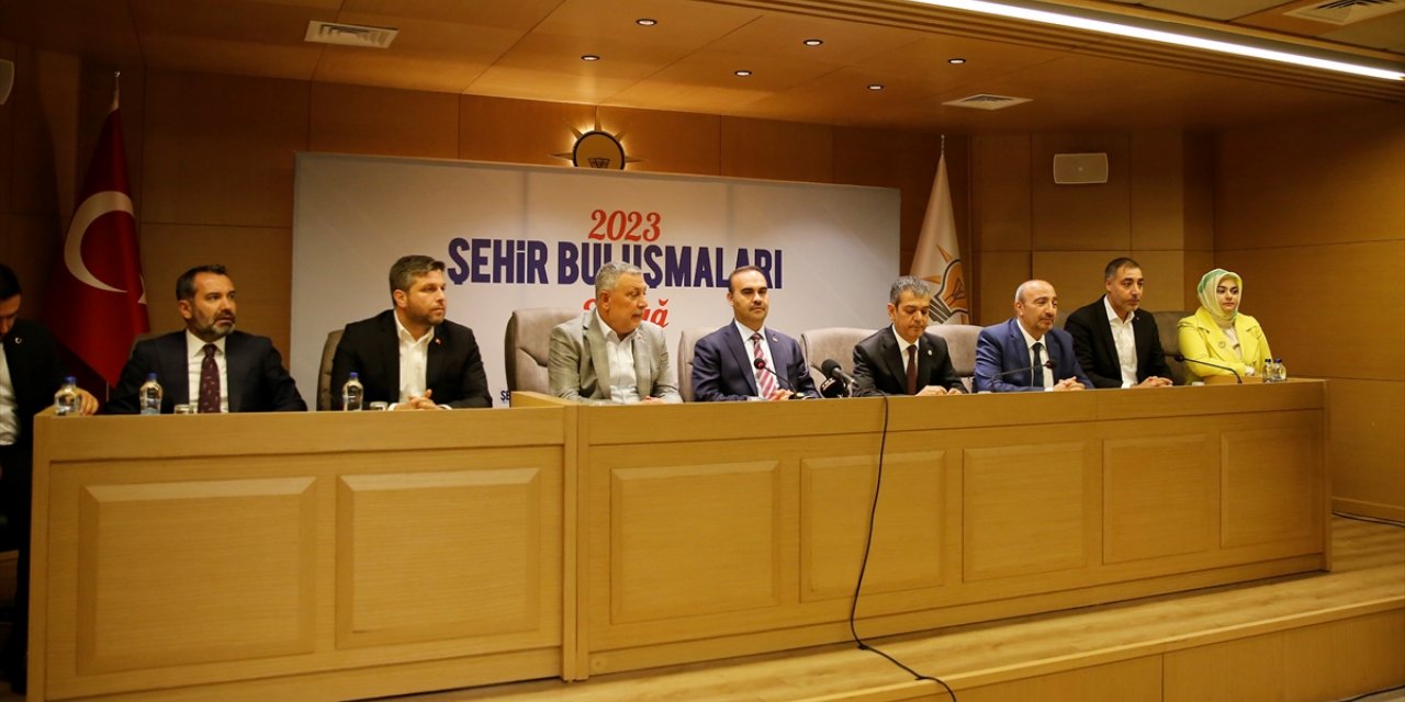 Sanayi ve Teknoloji Bakanı Kacır Elazığ'da "Şehir Buluşmaları" programında konuştu: