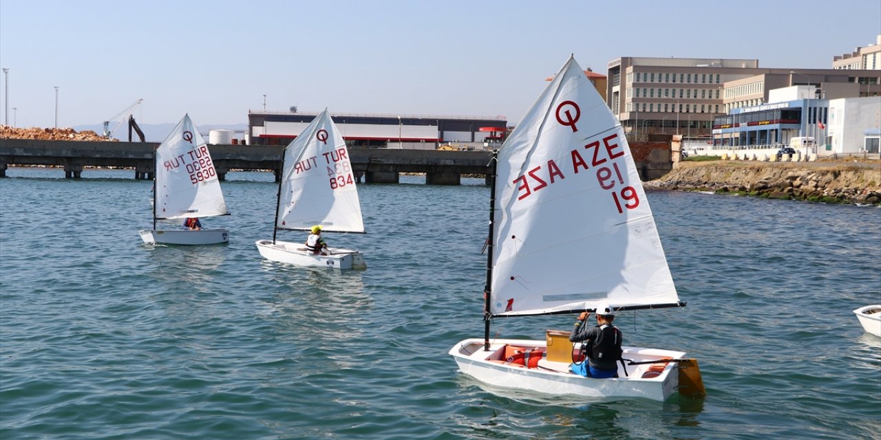 Azerbaycan Yelken Milli Takımı, Tekirdağ'da mavi sulara yelken açıyor