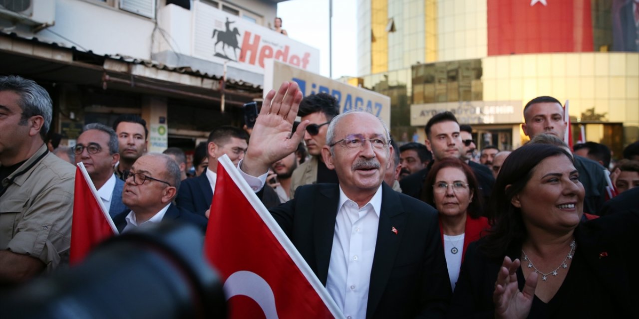 CHP Genel Başkanı Kılıçdaroğlu, Aydın'da kortej yürüyüşüne katıldı