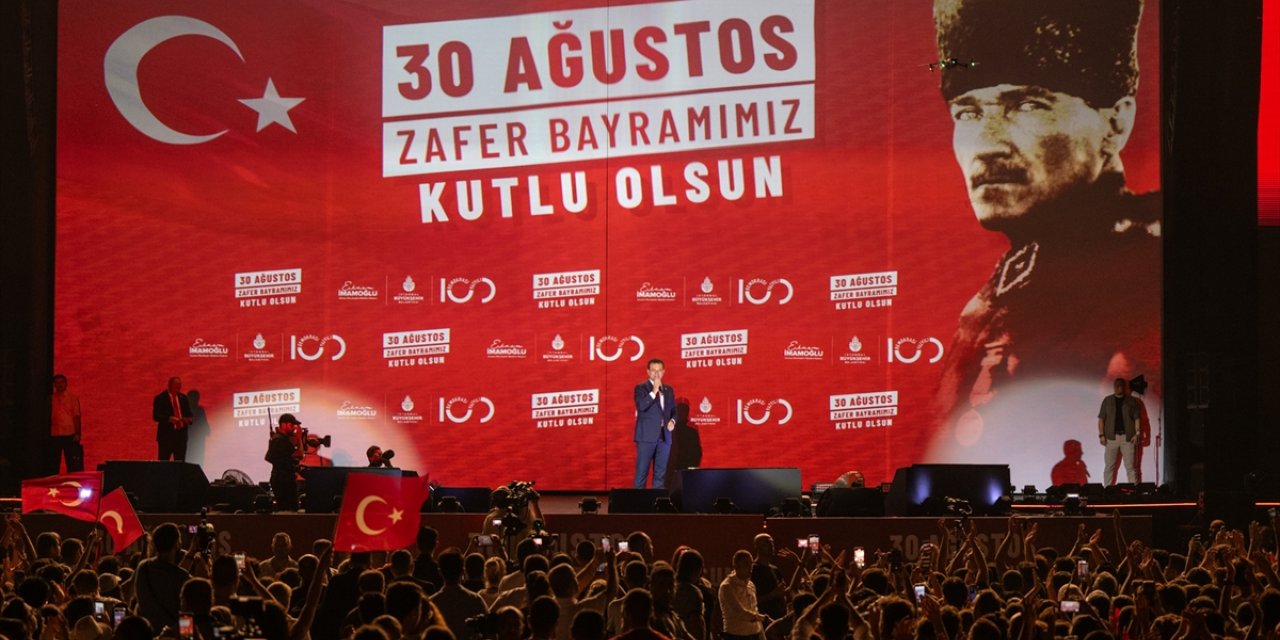 İstanbul'da Büyük Zafer'in 101. yıl dönümü Yenikapı'daki etkinlikle kutlandı