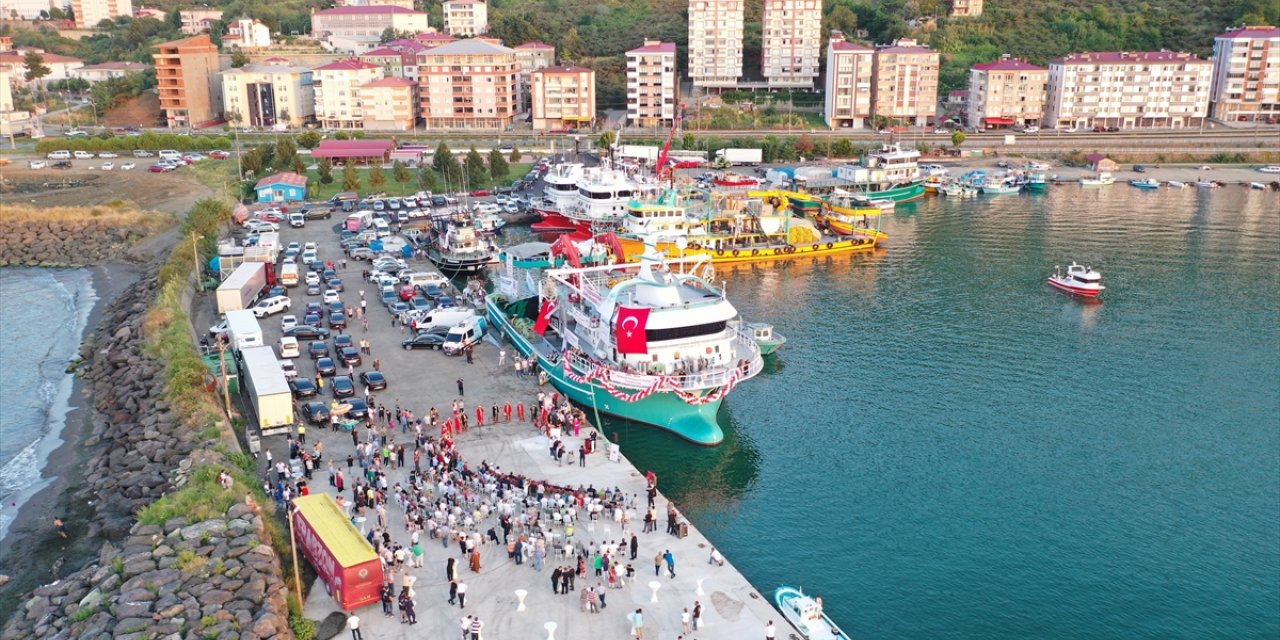 Trabzon'da balık avı sezonunun açılışı dolayısıyla tören düzenlendi