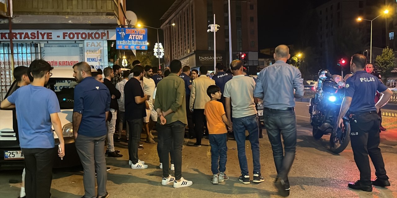 Erzurum'da bıçaklı ve sopalı kavgada 3 kişi yaralandı