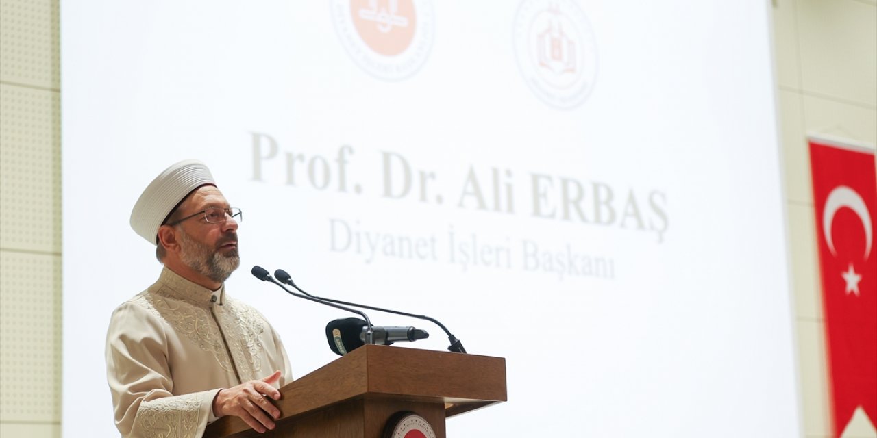 Diyanet İşleri Başkanı Erbaş, "2023-2024 Dini Yüksek İhtisas Eğitimi Açılış Programı"na katıldı: