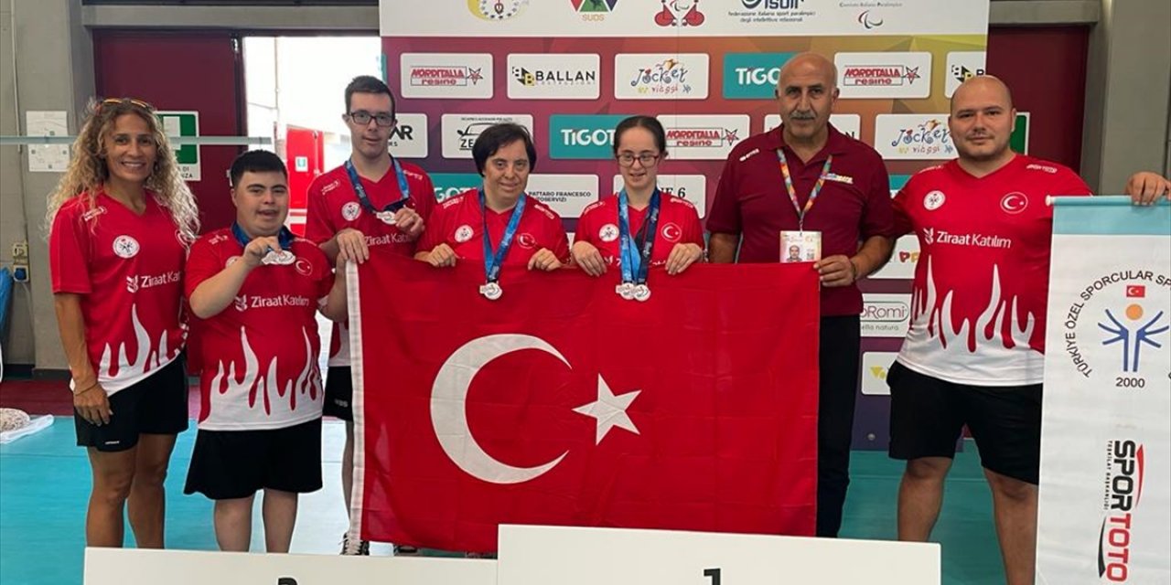 Down sendromlu milli sporculardan İtalya'daki Avrupa Şampiyonası'nda 18 madalya