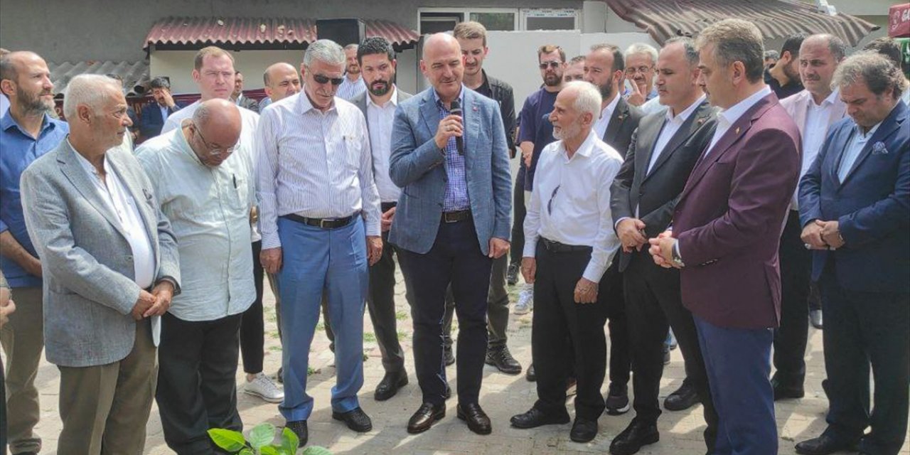 Gaziosmanpaşa eski Belediye Başkanı Mustafa Yeşil kabri başında anıldı