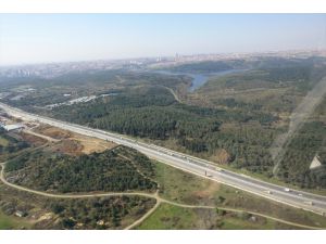 İstanbul'da jandarmadan helikopterle trafik denetimi