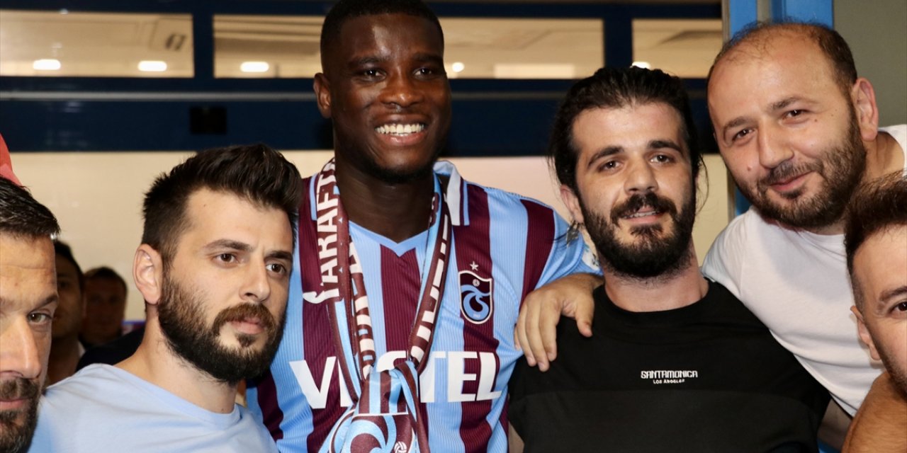 Trabzonspor'un transfer görüşmelerini sürdürdüğü Paul Onuachu, Trabzon'a geldi