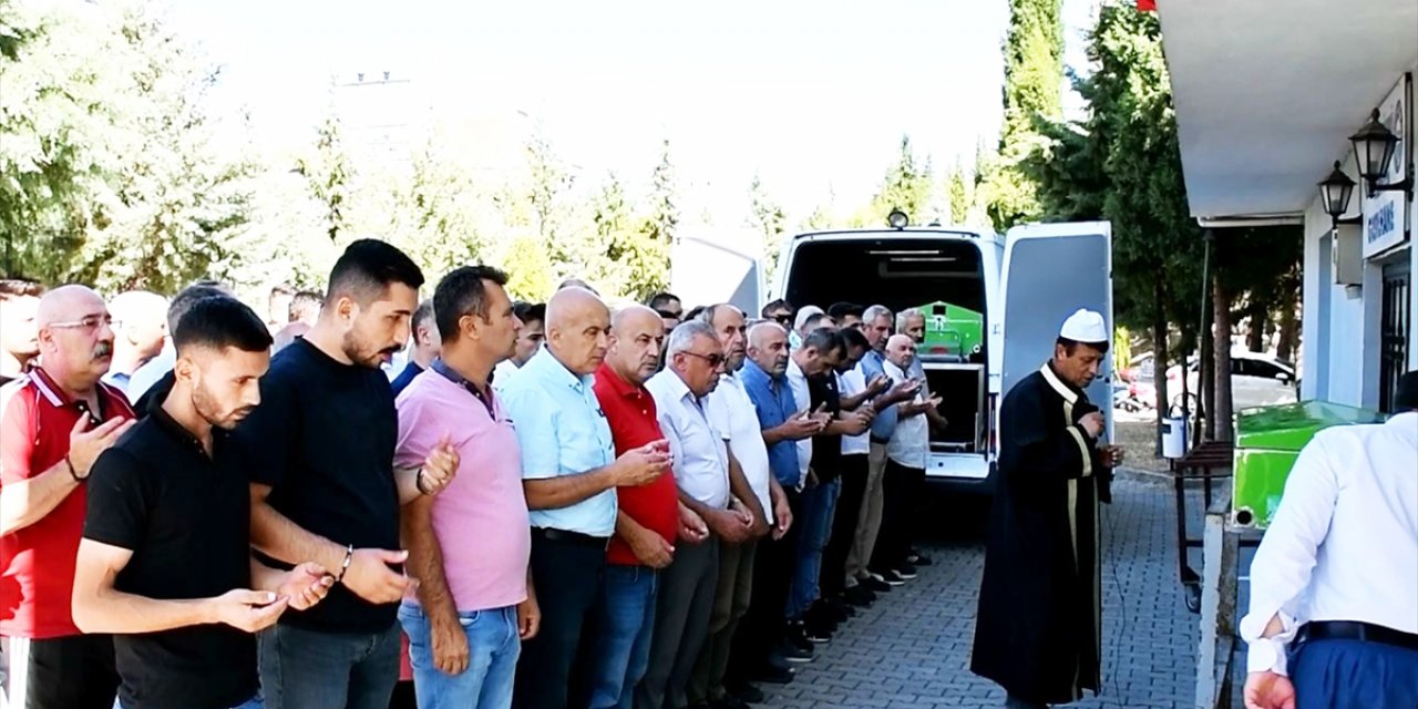 Samsun’da sahte içkiden 2 kişinin ölmesine ilişkin 4 zanlı yakalandı