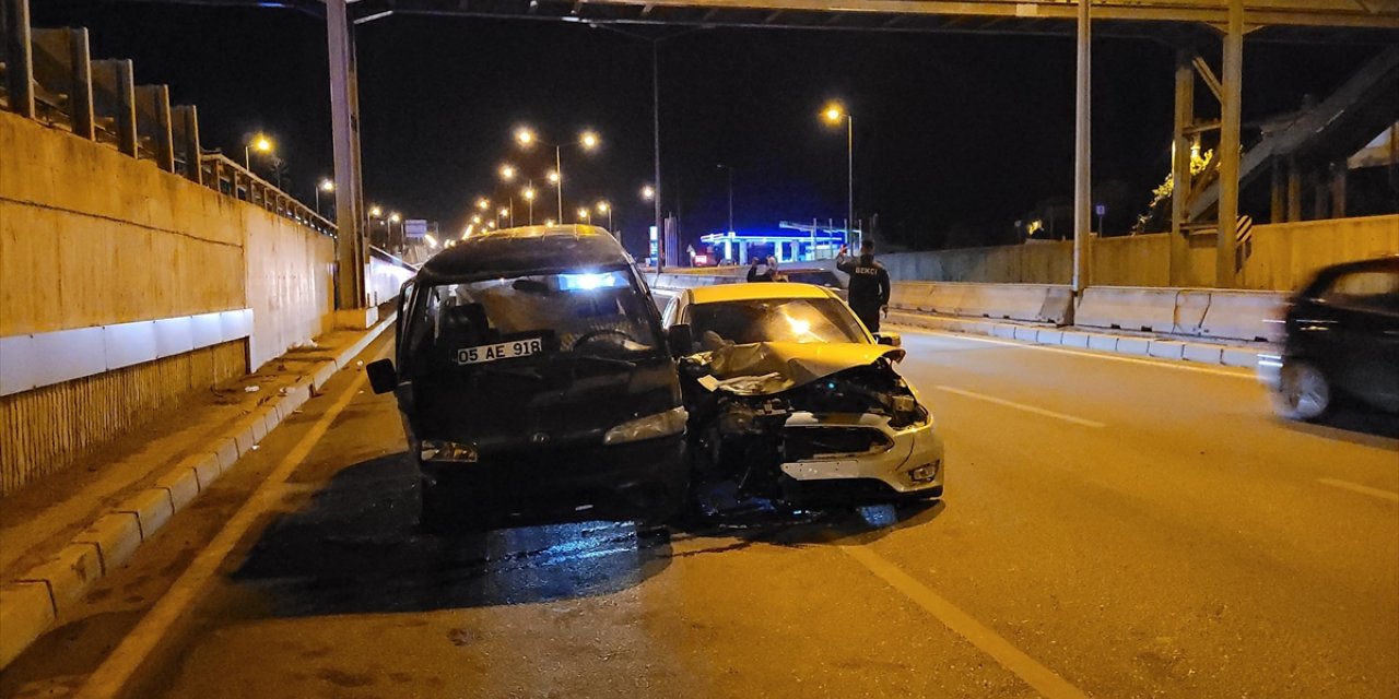 Samsun'da zincirleme trafik kazasında 7 kişi yaralandı