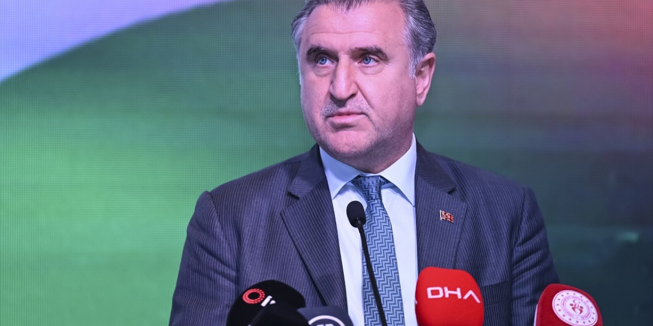Gençlik ve Spor Bakanı Bak, Tacikistan'ın bağımsızlık yıl dönümü resepsiyonunda konuştu: