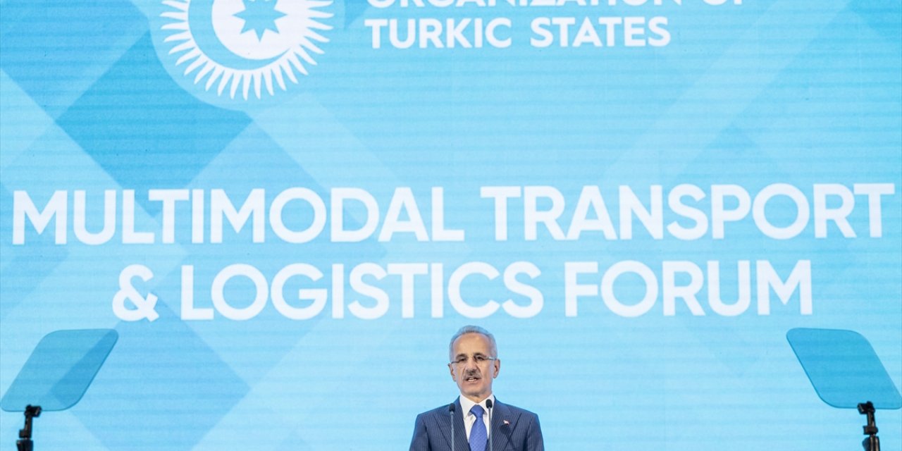 Bakan Uraloğlu, Türk Devletleri Teşkilatı Çok Modlu Ulaştırma ve Lojistik Forumu'nda konuştu: