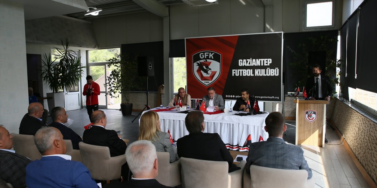 Gaziantep Futbol Kulübünün tüzük tadil kongresi yapıldı