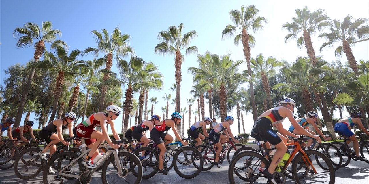 Mersin'deki Avrupa Triatlon Kupası'nda ikinci gün yarışları başladı