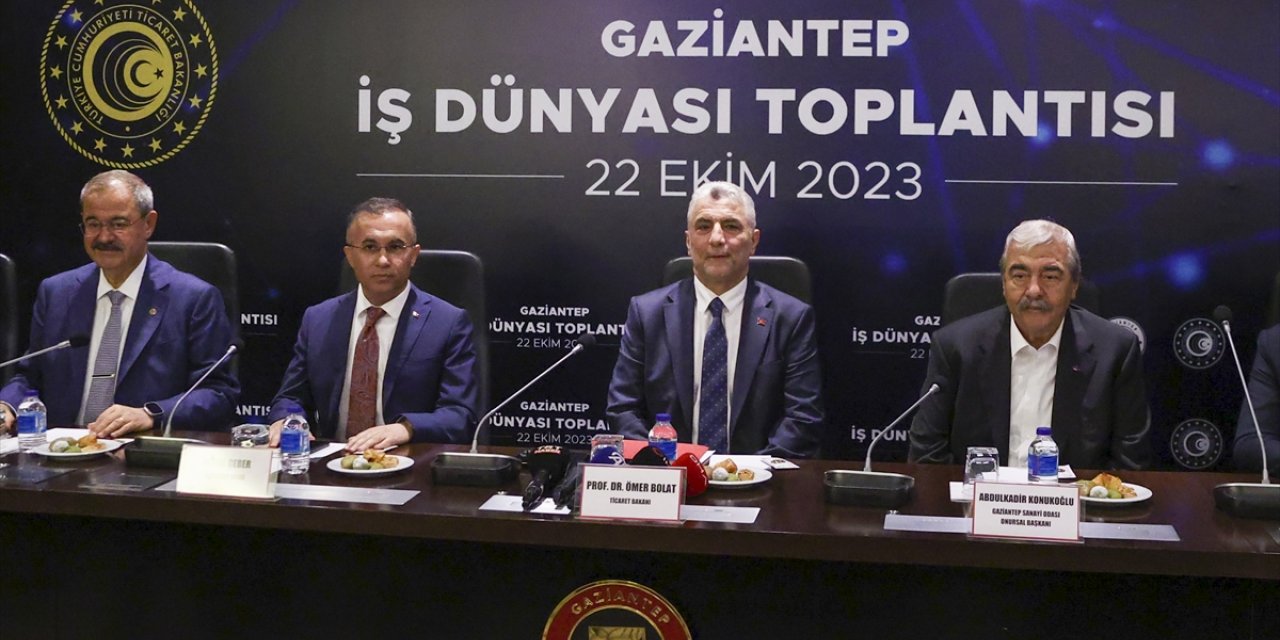 Ticaret Bakanı Ömer Bolat, Gaziantep'te İş Dünyası Toplantısı'nda konuştu: