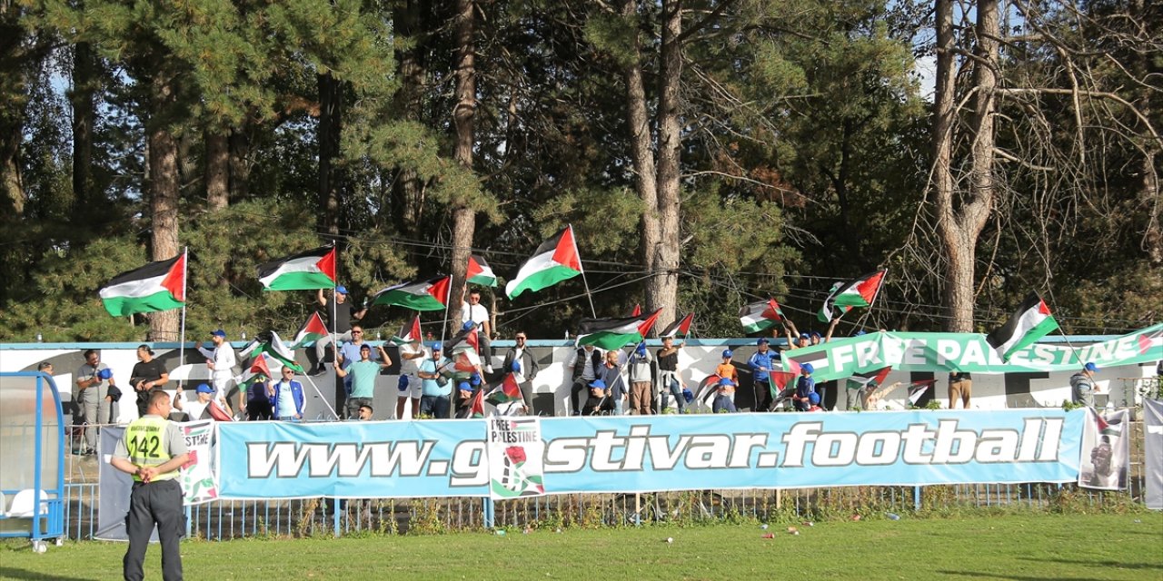 Kuzey Makedonya 1. Lig takımlarından KF Gostivar'ın maçında Filistin’e destek