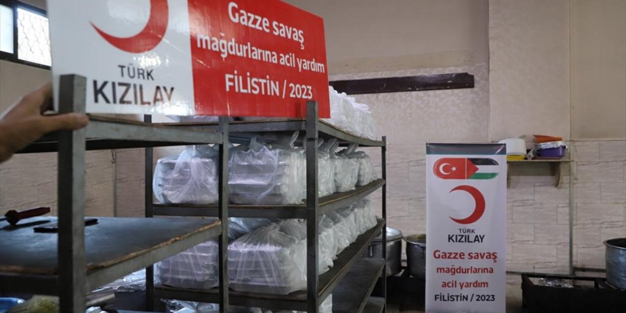 Türk Kızılayın Gazze'deki aşevinde, yeniden sıcak yemek çıkarılmaya başlandı