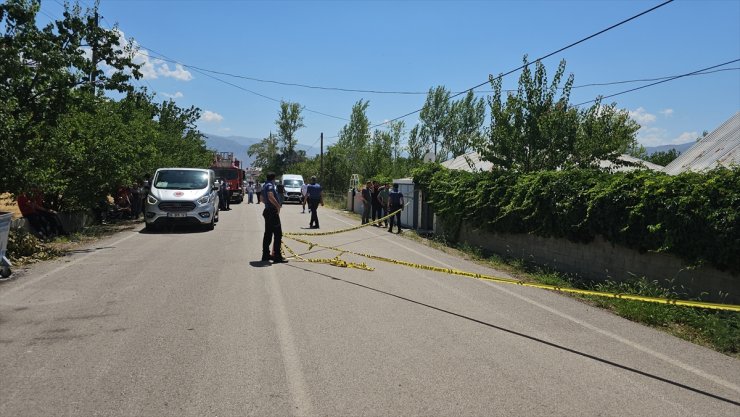 Erzincan'da bir kişi evinde ölü bulundu