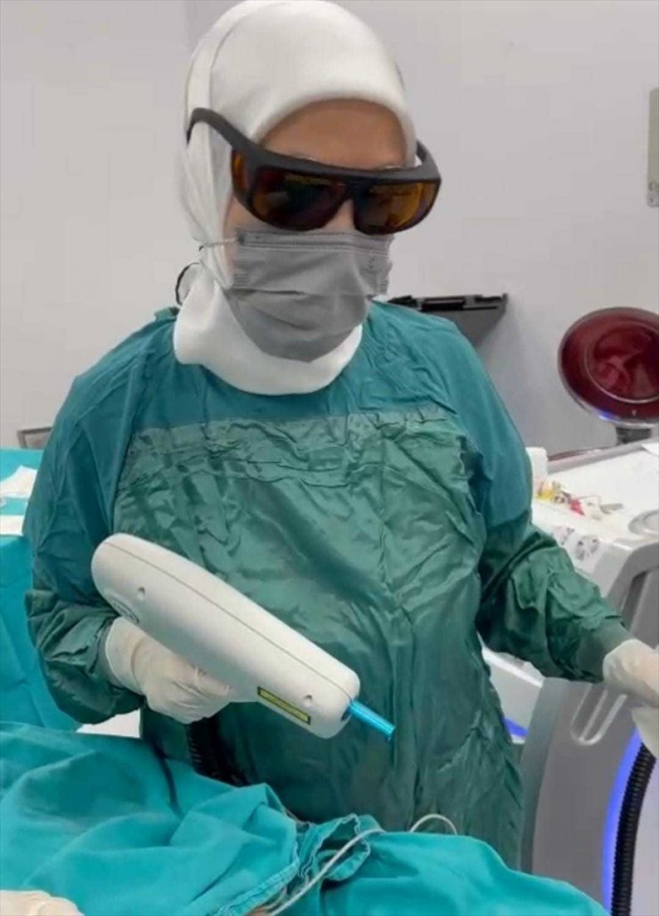 Bursa Şehir Hastanesi'nde yanık izleri lazerle tedavi ediliyor