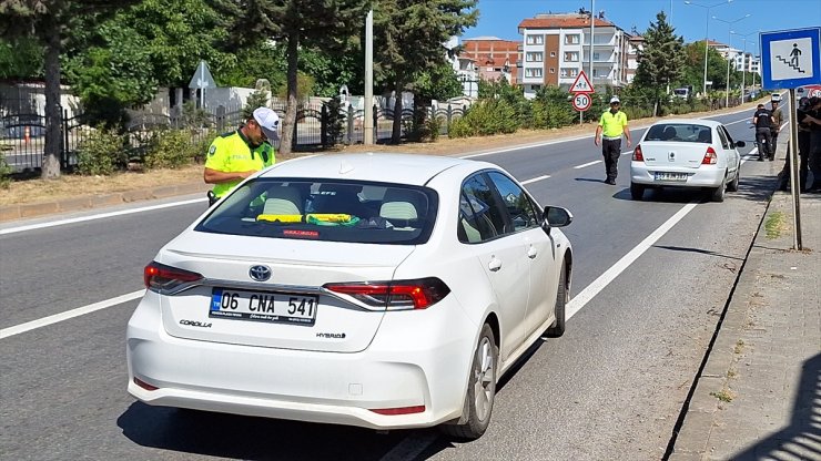 Samsun'da trafik denetimlerinde 34 sürücüye ceza kesildi