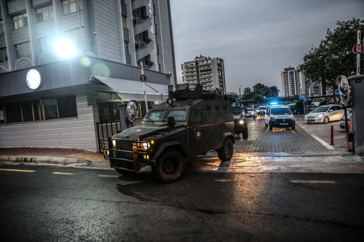 GÜNCELLEME - Mersin'de uyuşturucu satıcılarına yönelik operasyonda 27 zanlı yakalandı