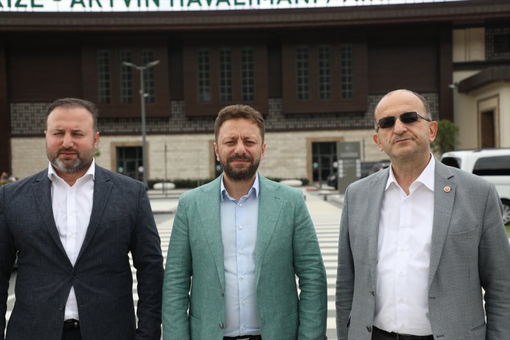 AK Partili Avcı, Rize-Artvin Havalimanı'nda incelemelerde bulundu: