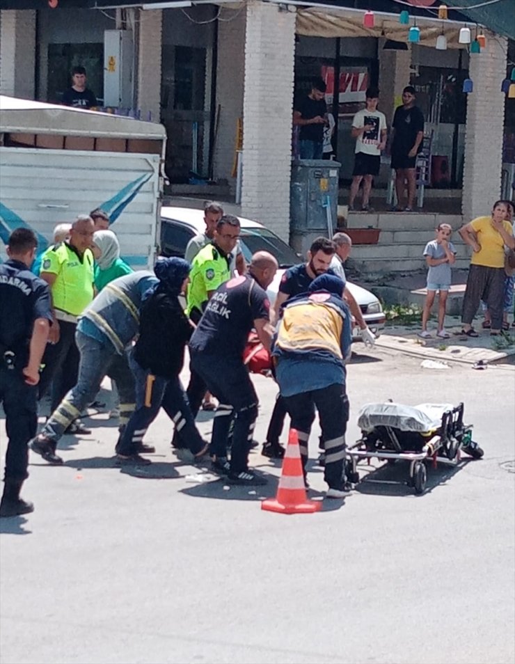 Osmaniye'de kamyonetle çarpışan motosikletteki genç öldü