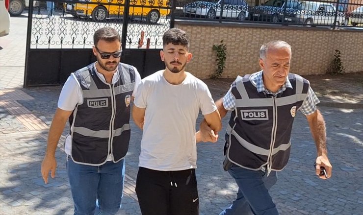 Samsun’da polisin "dur" ihtarına uymayan hırsızlık şüphelisi tutuklandı