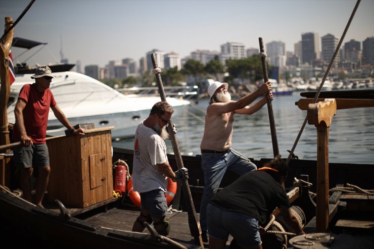 Viking yelkenlisi İstanbul'da Viking hayranları için hazırlanıyor