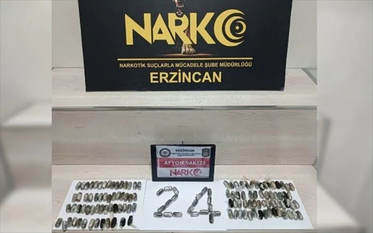 Erzincan'da midelerinde uyuşturucu tespit edilen İran uyruklu 2 zanlı tutuklandı