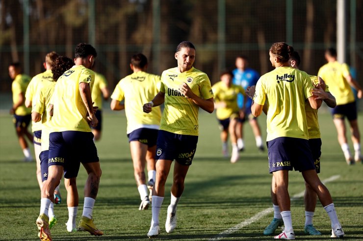 Fenerbahçe, Maribor maçı hazırlıklarına devam etti