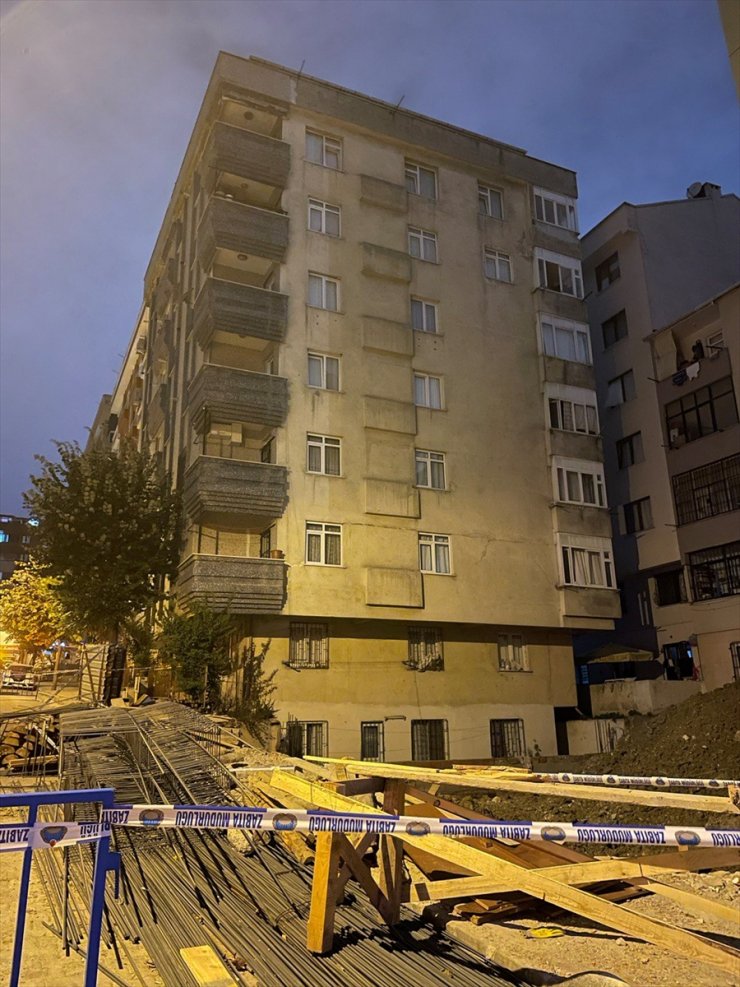 Bahçelievler'de inşaat alanına bitişik apartman tedbir amaçlı tahliye edildi