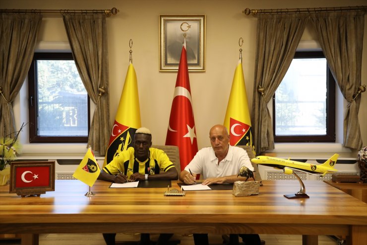 İstanbulspor, Senegalli futbolcu Ndao'yu transfer etti