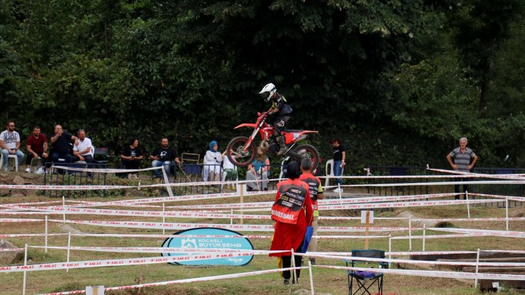 Türkiye Süper Enduro Şampiyonası'nın ikinci ayağı Kocaeli'de koşuldu