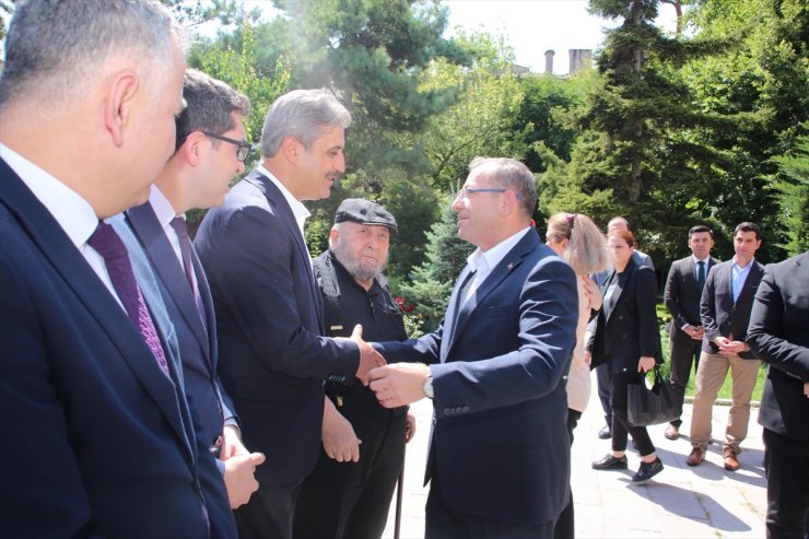 Kars'a atanan Vali Ziya Polat, Yozgat'tan uğurlandı